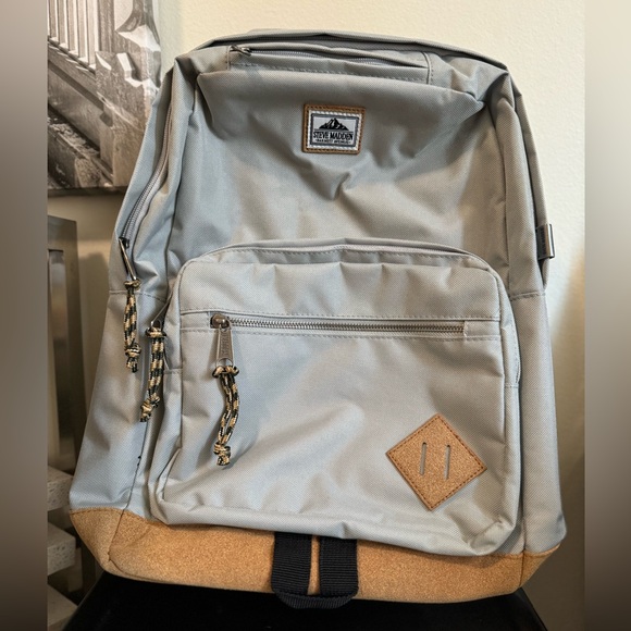 STEVE MADDEN Unisex Backpack - Picture 1 of 9